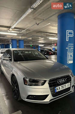Седан Audi A4 2012 в Киеве