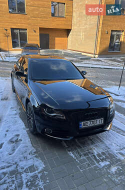 Седан Audi A4 2012 в Днепре