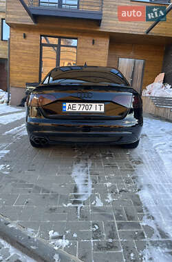 Седан Audi A4 2012 в 