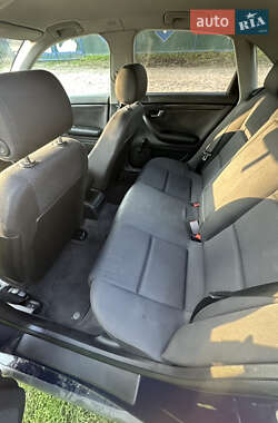 Седан Audi A4 2001 в 
