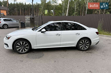 Седан Audi A4 2020 в 