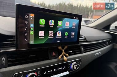 Седан Audi A4 2020 в 