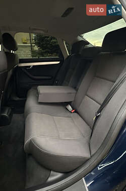 Седан Audi A4 2006 в 