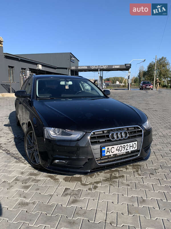Універсал Audi A4 2012 в Луцьку