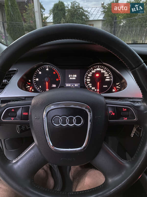 Универсал Audi A4 2009 в Перегинском