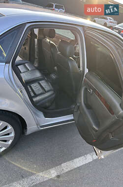 Седан Audi A4 2002 в 