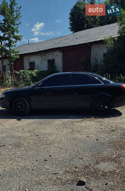 Седан Audi A4 2001 в 