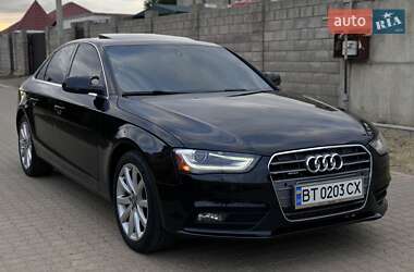 Седан Audi A4 2013 в 