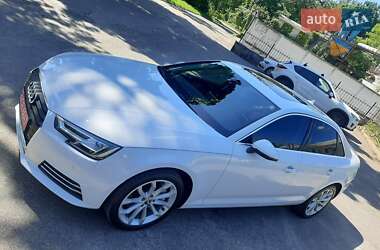 Седан Audi A4 2016 в 