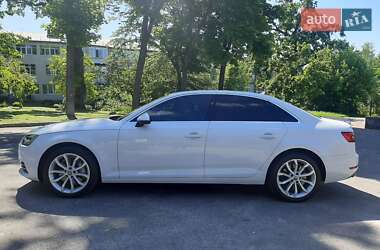 Седан Audi A4 2016 в 