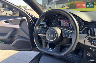 Седан Audi A4 2016 в 