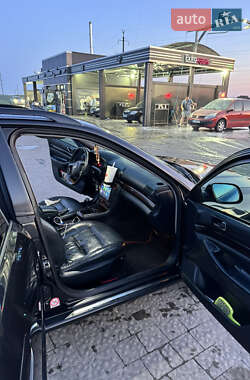 Универсал Audi A4 2001 в 