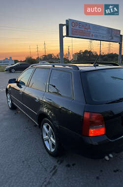 Универсал Audi A4 2001 в 