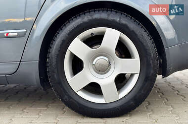 Универсал Audi A4 2004 в 