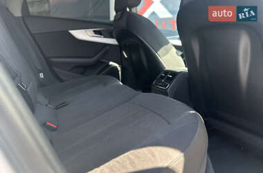Универсал Audi A4 2017 в 