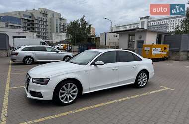 Седан Audi A4 2013 в Киеве