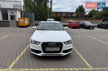 Седан Audi A4 2013 в 
