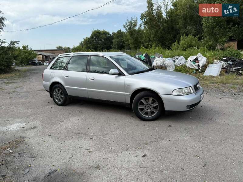 Универсал Audi A4 1999 в Луцке