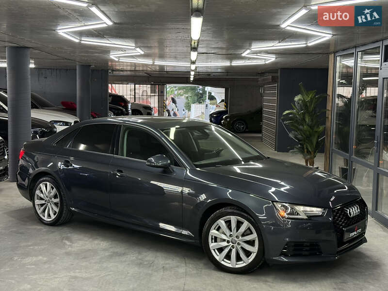 Audi A4 2017