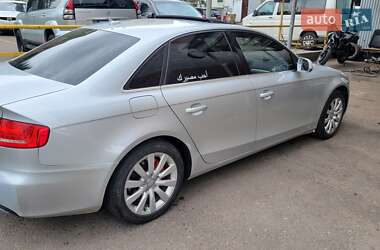 Седан Audi A4 2012 в 