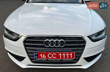 Седан Audi A4 2015 в 