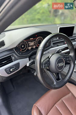 Седан Audi A4 2016 в 