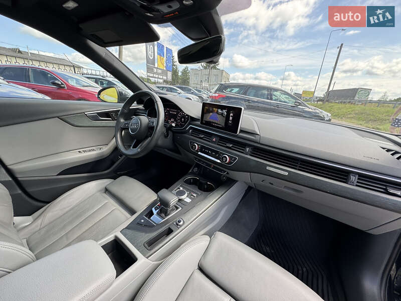 Седан Audi A4 2017 в Стрые