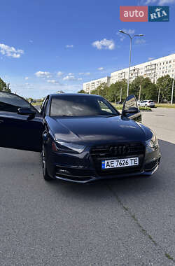 Седан Audi A4 2014 в Харькове