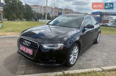 Седан Audi A4 2014 в Рівному