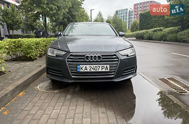 Седан Audi A4 2017 в 