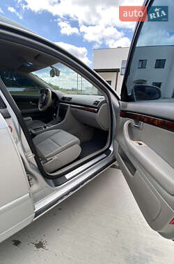 Универсал Audi A4 2005 в 