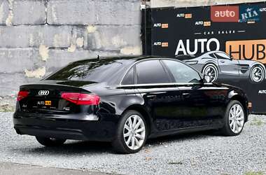 Седан Audi A4 2012 в 