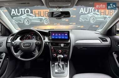 Седан Audi A4 2012 в 