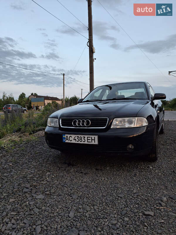 Седан Audi A4 1999 в Ковеле