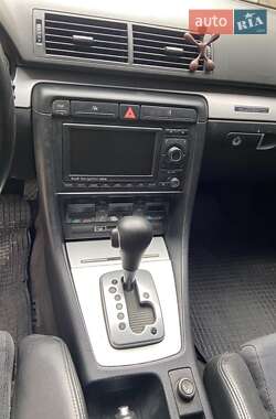Универсал Audi A4 2004 в 