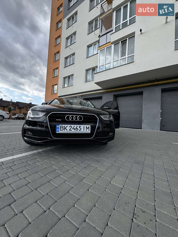 Седан Audi A4 2015 в Вінниці