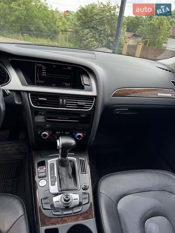 Седан Audi A4 2015 в Вінниці