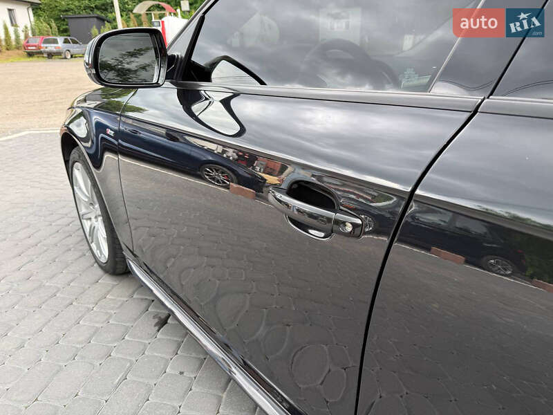 Седан Audi A4 2014 в Львове