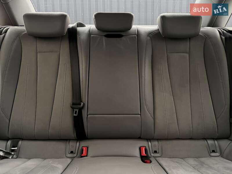 Седан Audi A4 2021 в Броварах