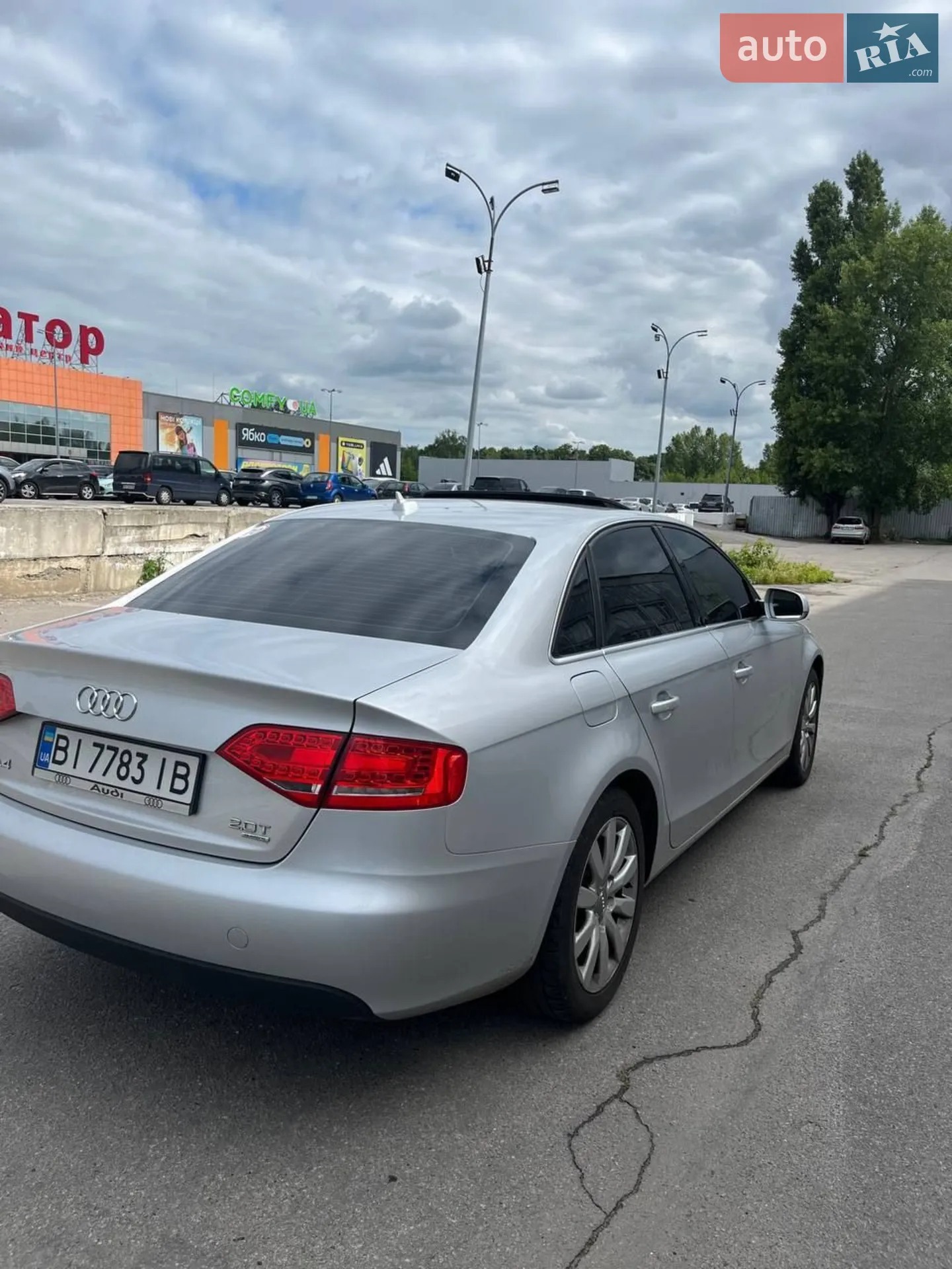 2012 Audi A4 - мініатюра 4