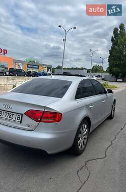 Седан Audi A4 2012 в 