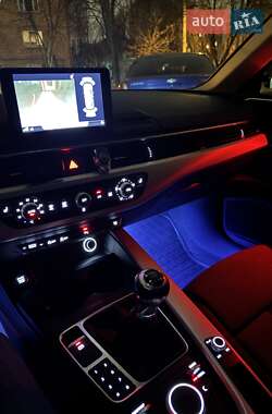 Седан Audi A4 2017 в 