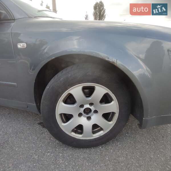 Седан Audi A4 2001 в Киеве