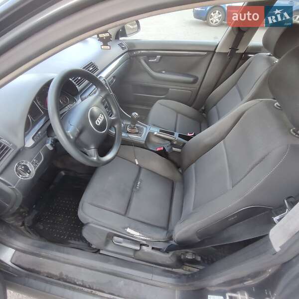 Седан Audi A4 2001 в Киеве