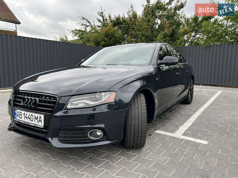 Седан Audi A4 2011 в 