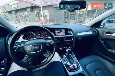 Седан Audi A4 2012 в 