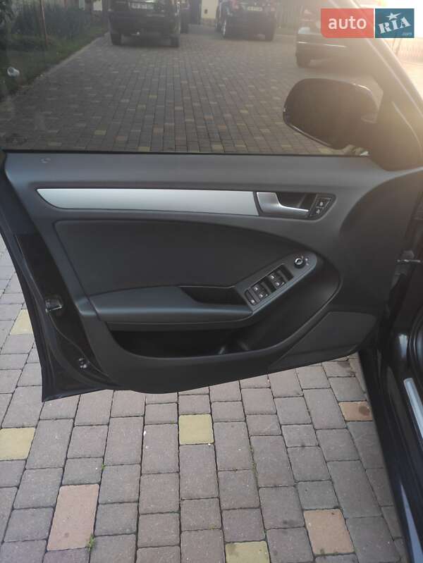 Универсал Audi A4 2010 в Ровно