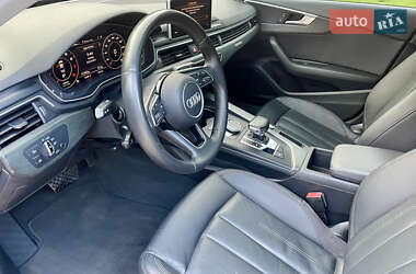 Седан Audi A4 2016 в 