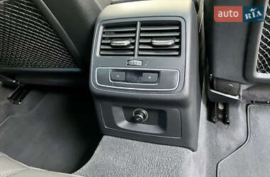 Седан Audi A4 2016 в 