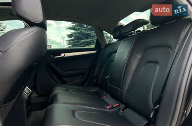 Седан Audi A4 2013 в 